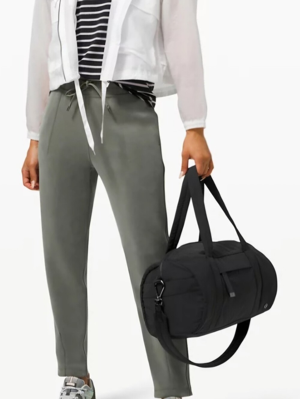 🐵 Lululemon Duffel Bag — Black